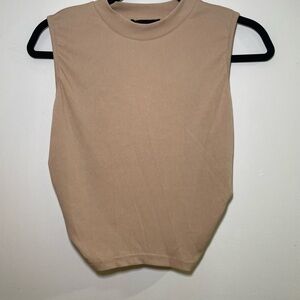 NWT Sleeveless Tan Crop Top With Side Ruching Size L